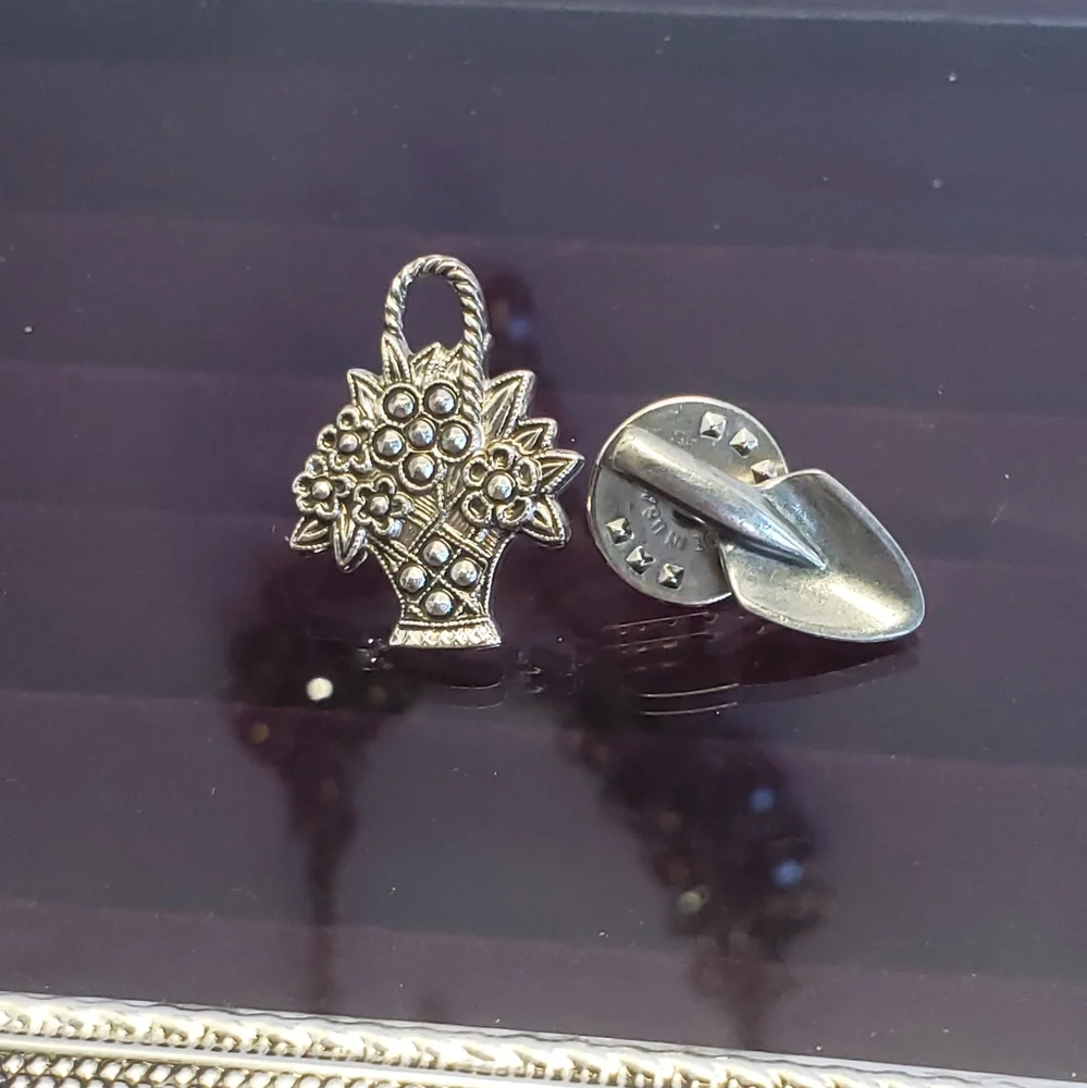 Avon silver danforth